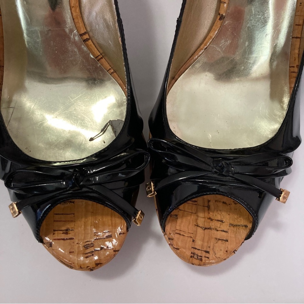 Guess 5" Stilettos Black Patent/ Matte/Cork Peep Toe Logo Sexy 7.5 - Picture 9 of 9